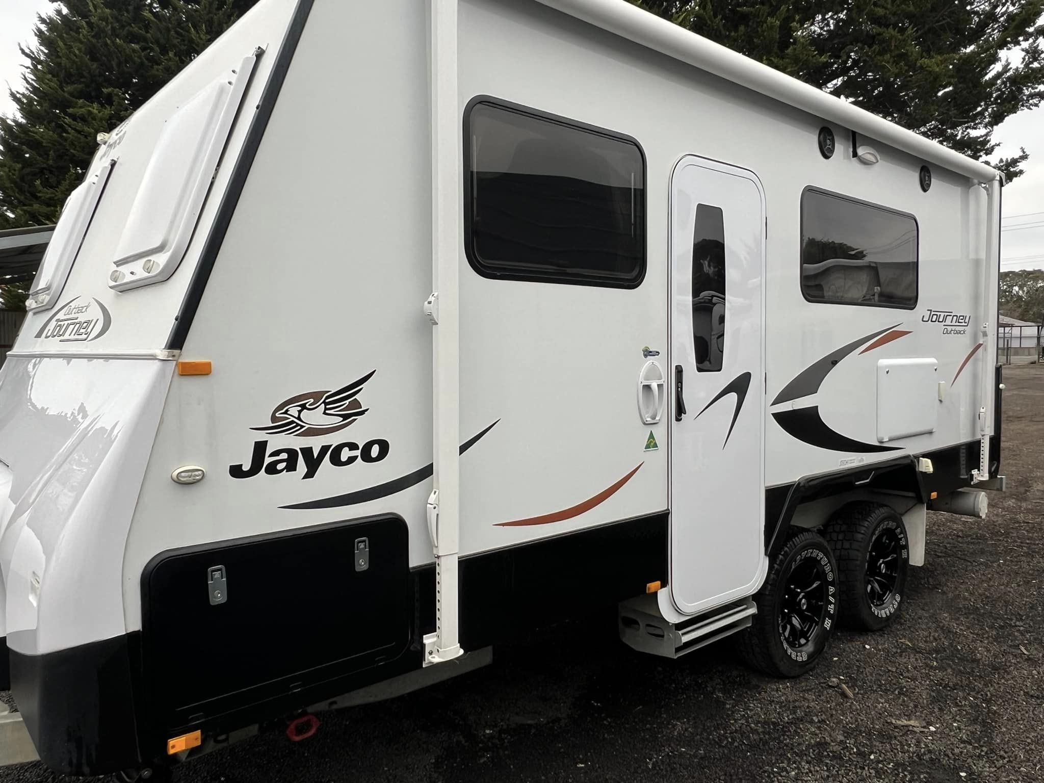 Jayco journey outback off road - Image 3