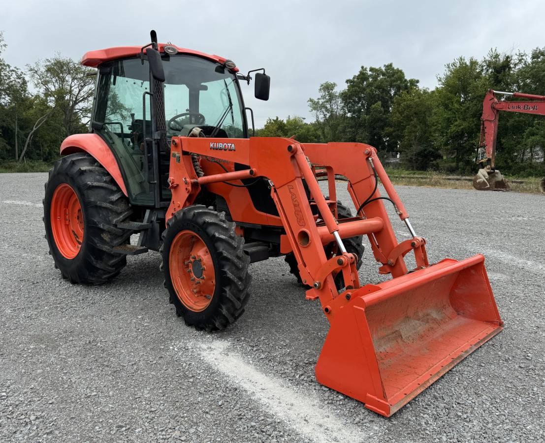 Kubota M7040 - Image 3