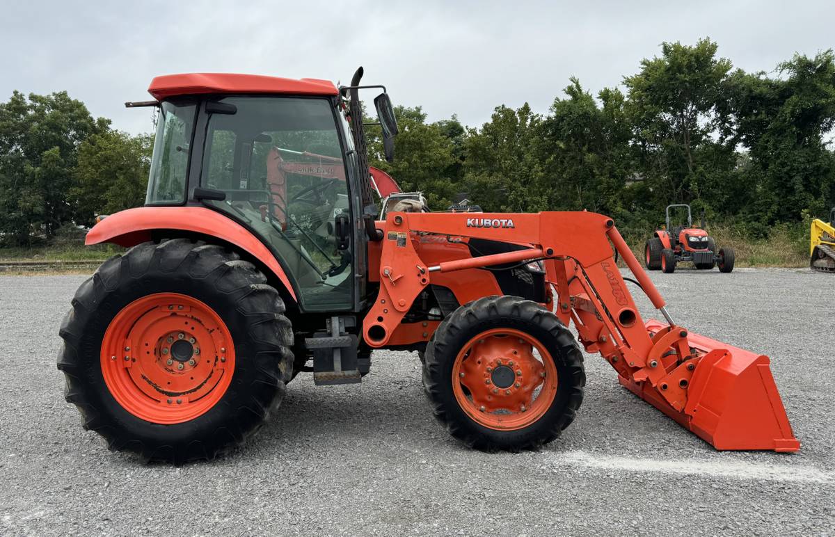 Kubota M7040 - Image 4