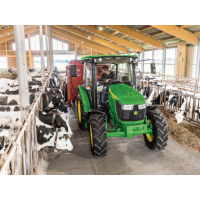 JOHN DEERE 5058E TRACTOR - Image 2
