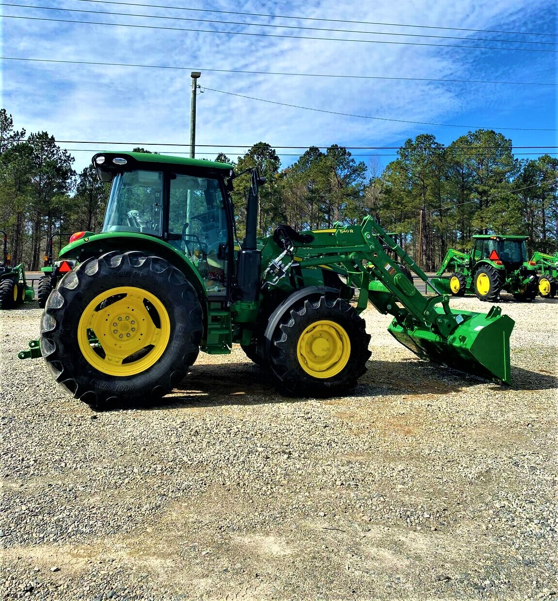 JOHN DEERE 5100R TRACTOR - Image 4