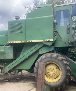 John Deere 960 Combine harvester